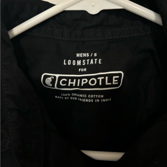 Chipotle men’s button down - Picture 3 of 3